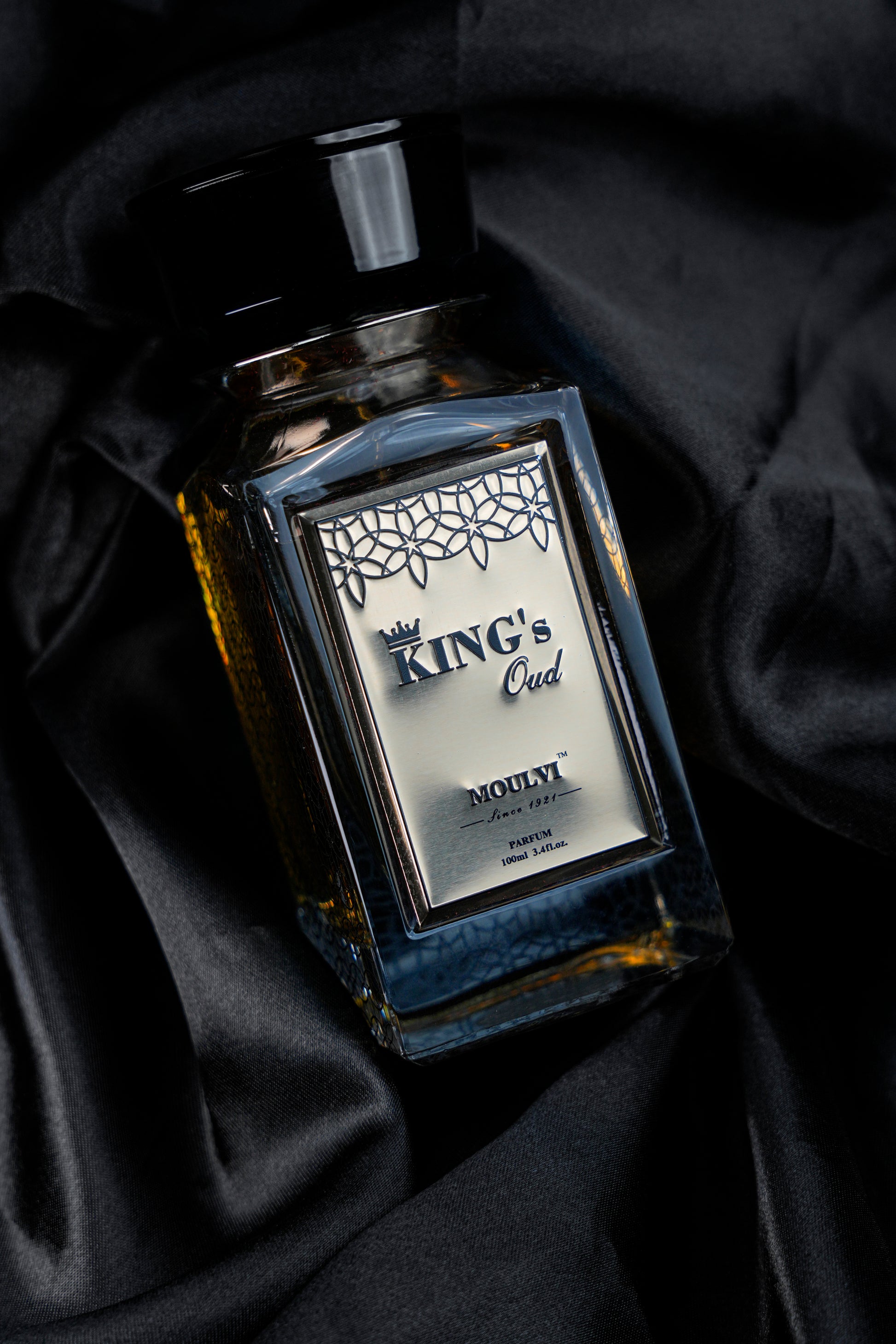 King’s Oud by Moulvi Perfumes, a luxury oud perfume featuring deep, rich, premium Arabian oud note
