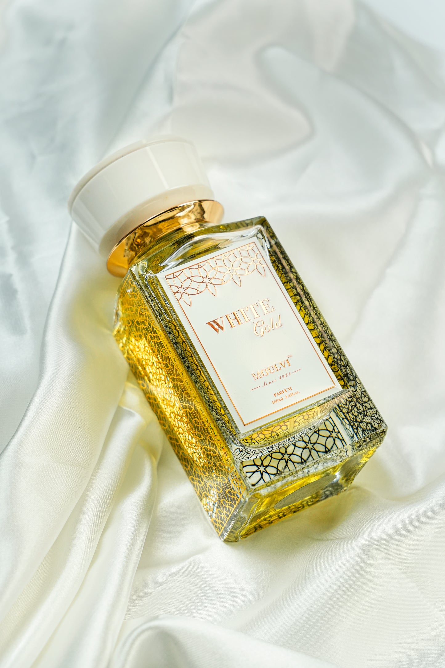 White Gold by Moulvi Perfumes, a luxury fragrance with refined notes and a soft, elegant scent