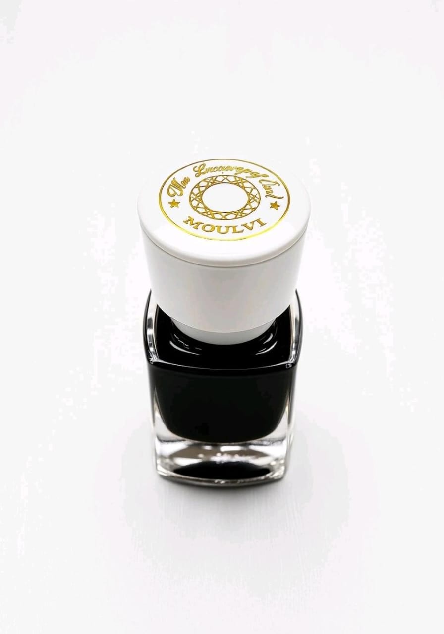 Dhenul Oud oil by Moulvi Perfumes, a premium oud oil with deep, rich, long-lasting aroma